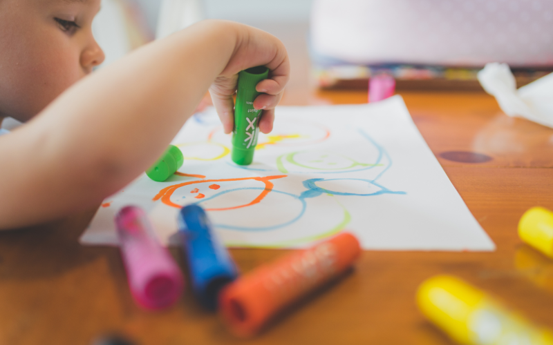 Ideias Criativas para Ensinar o Alfabeto Brincando